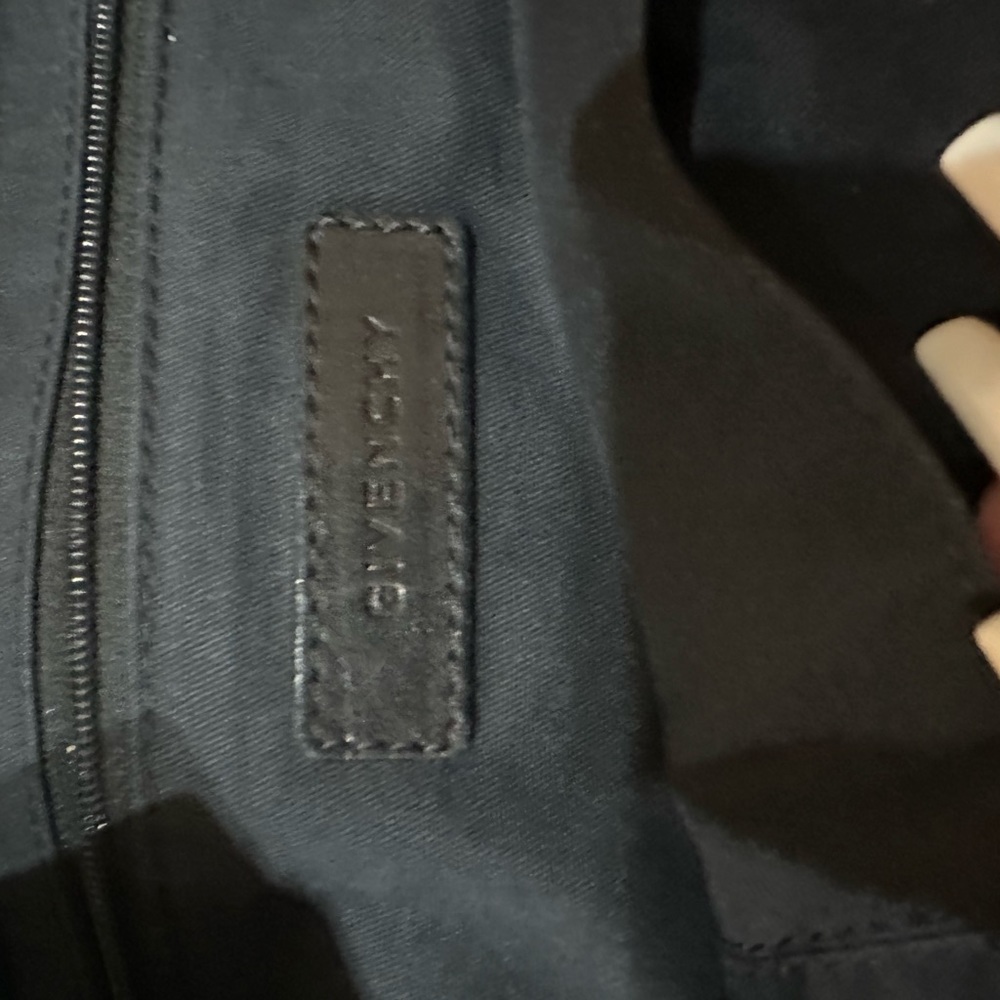 Givenchy “George V” leather bag - Picture 4 of 15